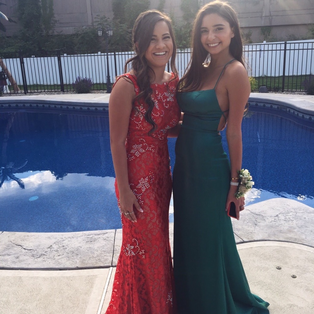 Backless Red Lace Prom Dress